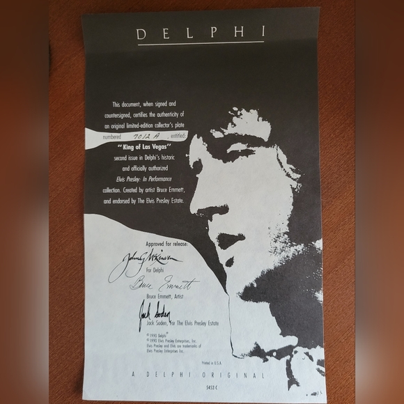 The Bradford Exchange "Elvis Presley" Plate - Picture 4 of 4